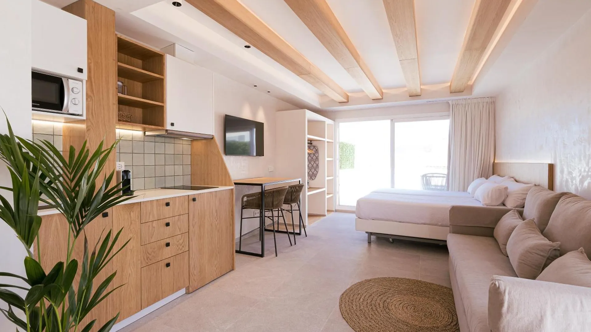 Malacosta Sky Suites - Mc Apartments Ibiza